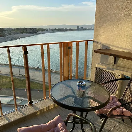 Апартаменты Sea View Private Paradiso B 509 Несебр
